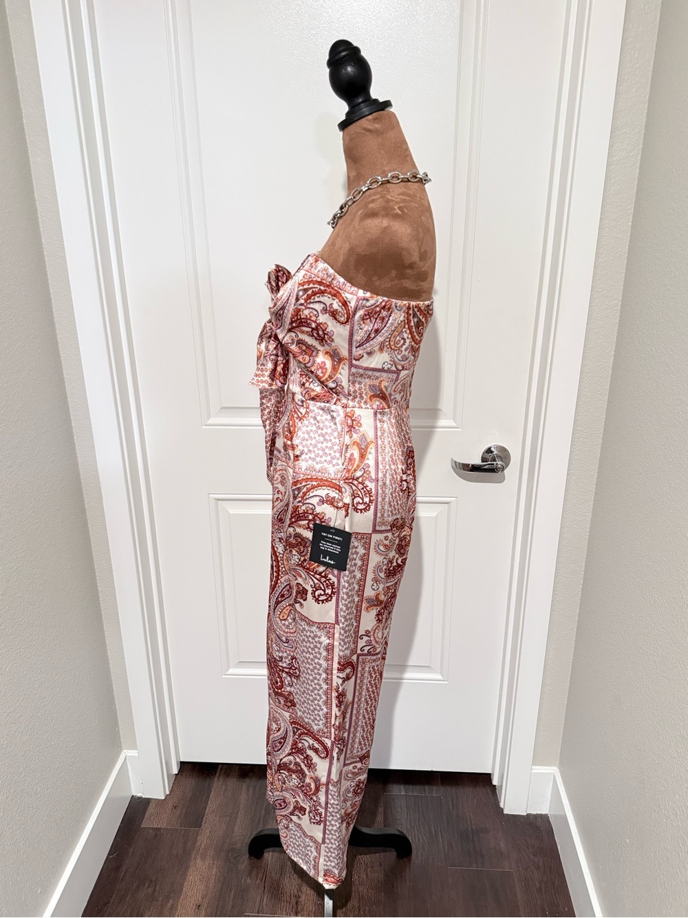 NWT Lulu’s Paisley Strapless Wide Leg Jumpsuit Size S Boho Palazzo Romper - Picture 3 of 9